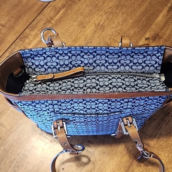 Coach Vintage Micro Kissing C's Denim Tote Euc - Picture 11 of 16